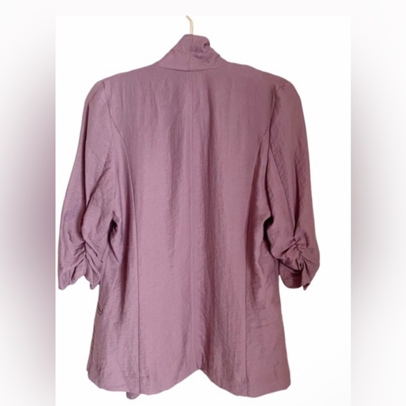 Bar111 Blazer rushed sleeves  !( also have hot pink maxi skirt ) - Picture 2 of 6